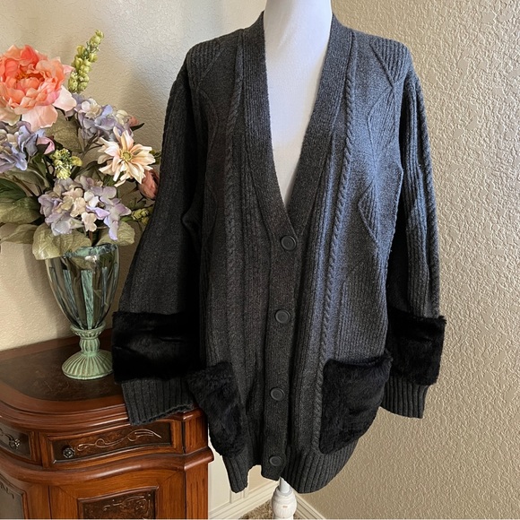 Vera Wang Cable Knit Fur Trimmed Cardigan Sweater - Picture 1 of 13